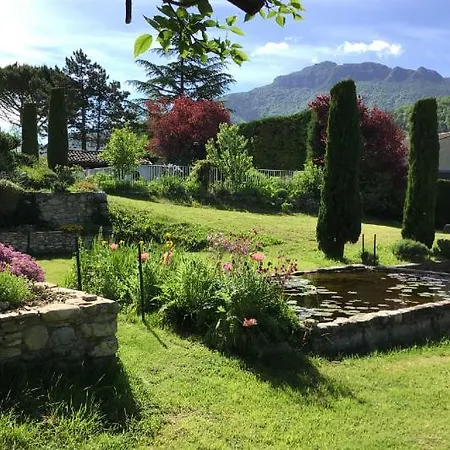 La Maison Rose B&B 3*
